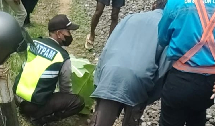 Berjalan di Rel Kereta, Pria Lansia di Banyuwangi Tewas Tertemper KA Probowangi