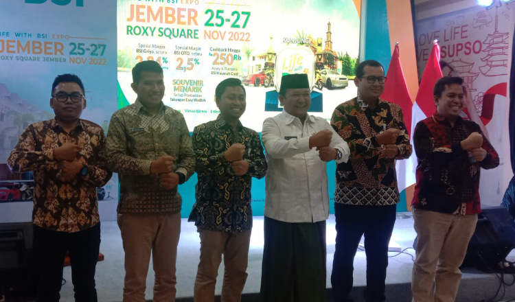 Bupati Jember Sarankan BSI Buka Hotel di Mekkah dan Madinah