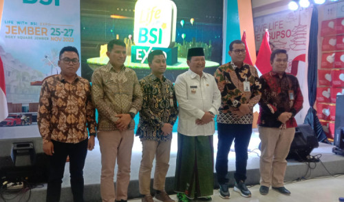 Bupati Jember Apresiasi BSI Buka UMKM Center di Surabaya 