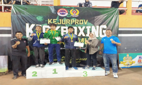 Anggota DPRD Jombang Apresiasi Kabupaten Jadi Juara Umum Kickboxing Jawa Timur 2022