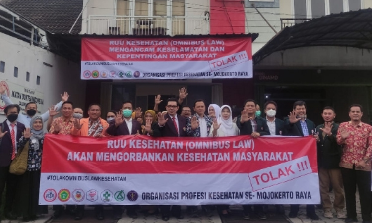 Koalisi OP Kesehatan Mojokerto Raya Tolak Tegas RUU Omnibus Law Kesehatan