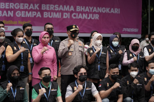 Bhayangkari Polda Metro Jaya Kembali Kirim Relawan dan Bantuan Kemanusiaan ke Cianjur