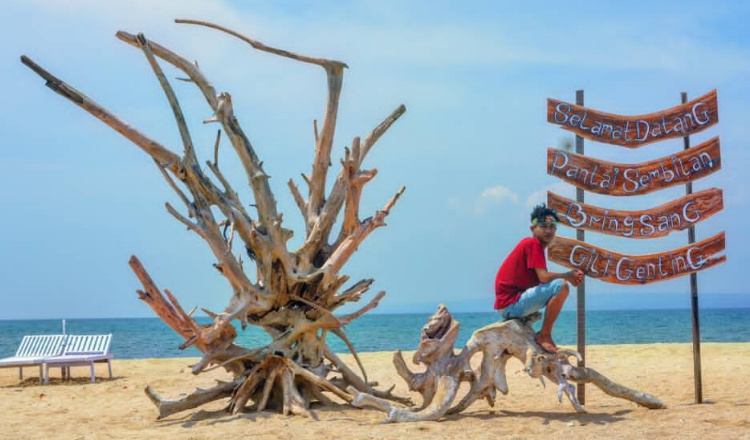 Jelang Tahun Baru, Ini Refrensi Destinasi Wisata Pantai di Kabupaten Sumenep