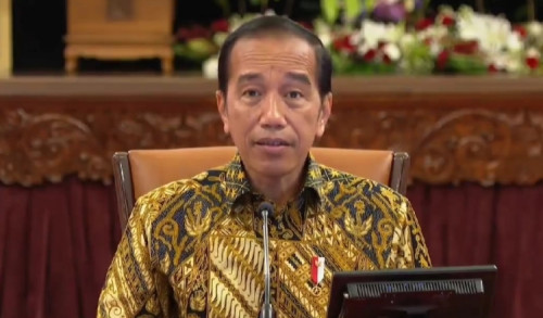 Presiden Jokowi Cabut Kebijakan PPKM di Indonesia