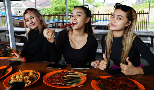 Kepincut Kuliner Olahan Ikan di Banyuwangi, Trio Macan Ingin Kembali ajak Keluarga