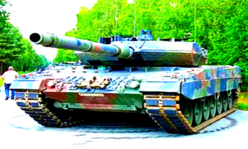 Jerman Sepakati Kirim 14 Tank Leopard 2 ke Ukraina 