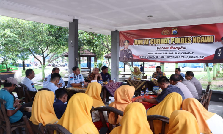 Polres Ngawi Gelar Jumat Curhat, Warga Bertanya Soal Maraknya Kendaraan Listrik