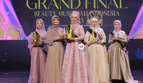 Sabet Juara 1, Julia Laras Asal Banyuwangi Sisihkan 700 Peserta di Ajang Beauty Muslimah Indonesia 2023