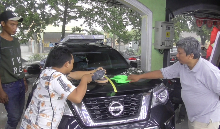 Hari Valentine, DR Gloss Wash Sidoarjo Berikan Layanan Gratis Mobil Operasional Sekolah