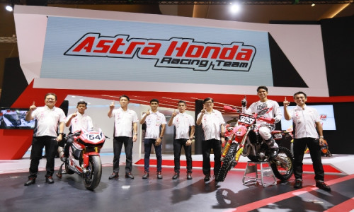 2 Pembalap Muda Jawa Timur Masuk Daftar Skuad Pembalap Astra Honda 