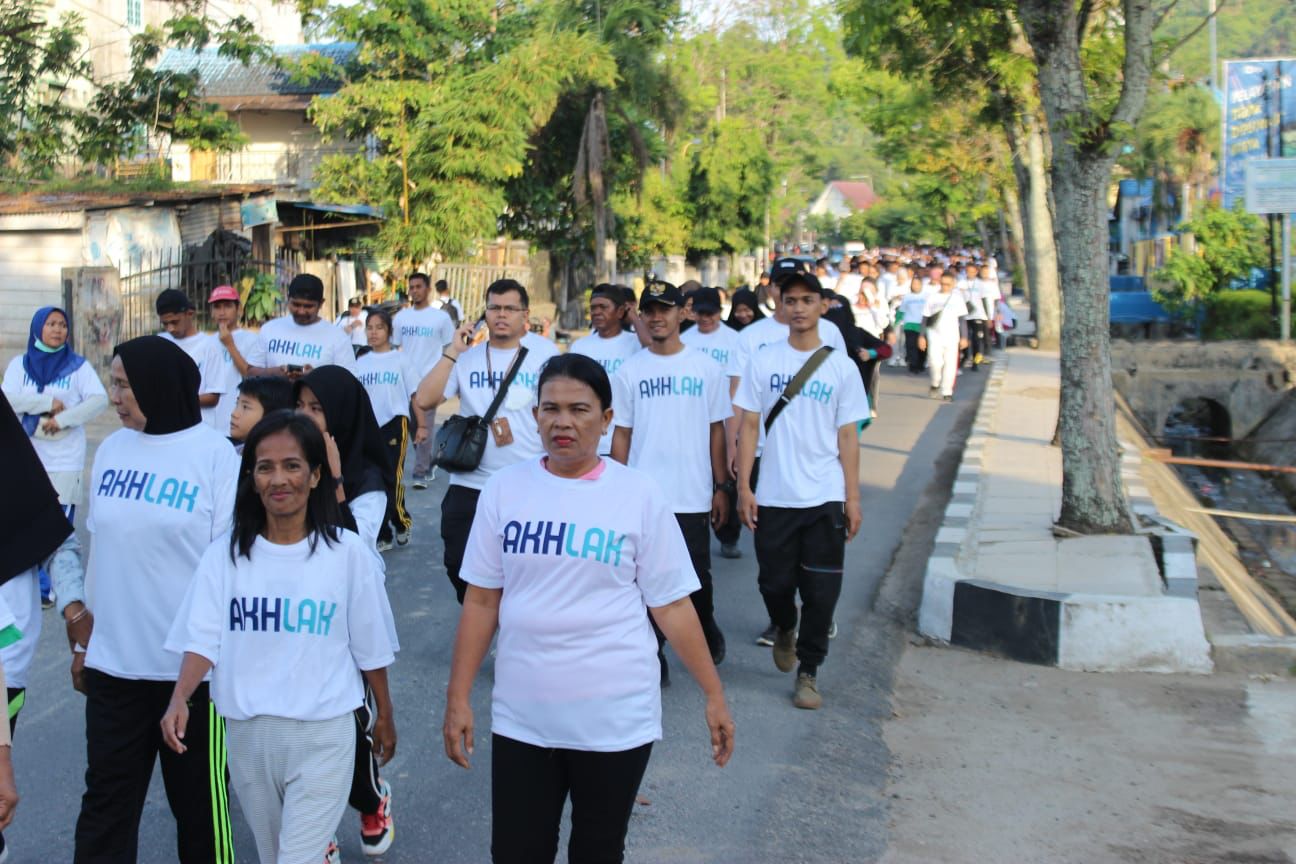 Peringatan 25 Tahun BUMN, KAI Dukung Jalan Sehat Serentak Bersama BUMN