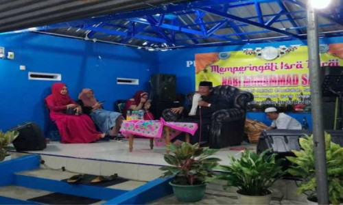 Dermawan! Pengusaha Muda di Cilacap Ini Sumbang Rp 100 Juta untuk Pembangunan Balai RT