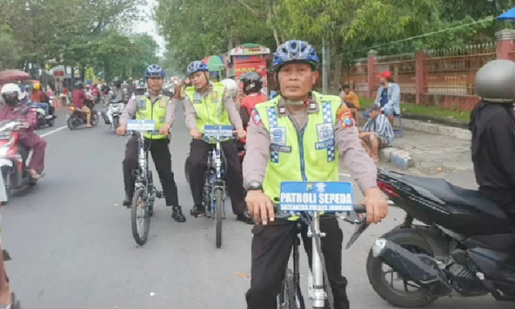 Jaga Kondusifitas Selama Ramadan, Satlantas Polres Jombang Adakan Patroli Bersepeda