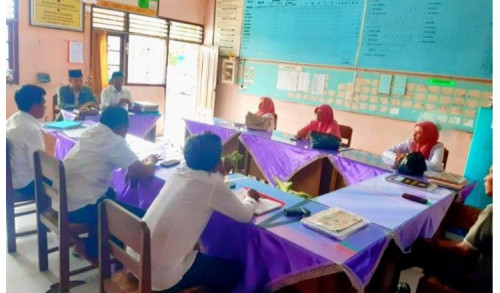 Monitoring Sekolah, Dewan Pendidikan Sampang Serap Aspirasi Guru