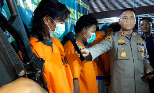 Polres Probolinggo Kota Ringkus Kawanan Remaja Dalam Video Provokatif Ancaman Bersenjata Tajam