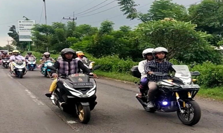 MPM Honda Jatim Sinergitas Dengan Komunitas Honda Gelar Bikers Sholeh