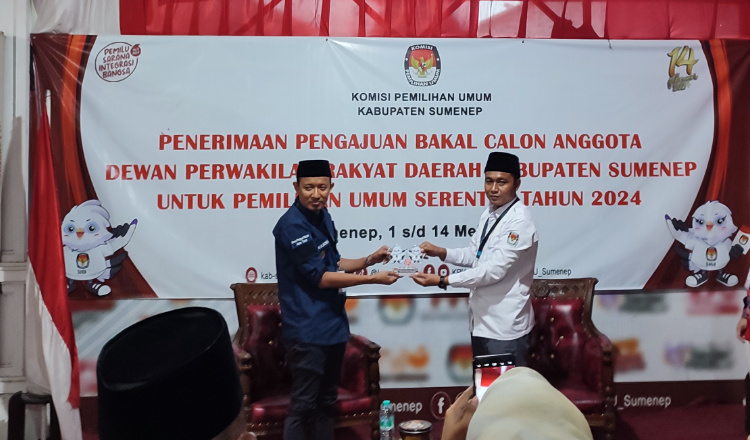 Jadi Parpol Pertama yang Daftarkan Bacaleg ke KPU Sumenep, Nasdem Optimis Raih 9 Kursi Dewan