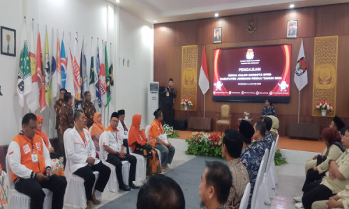 DPD PKS Jombang Daftarkan Bacaleg ke KPU,Targetkan 8 Kursi DPRD Jombang