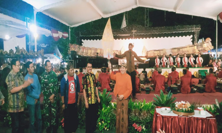 Dinas Pendidikan dan Kebudayaan Jombang Gelar Wayang Kulit