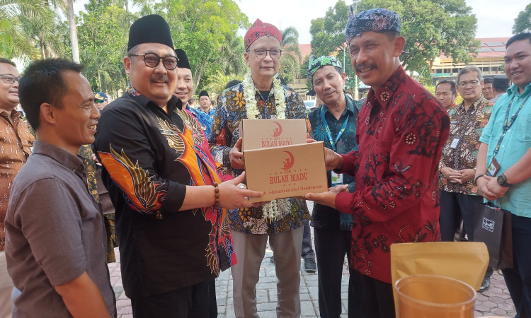 Kemenkop UKM di Bondowoso Luncurkan Program Penguatan Rantai Pasok Usaha Mikro Komoditas Bahan Baku Jamu 