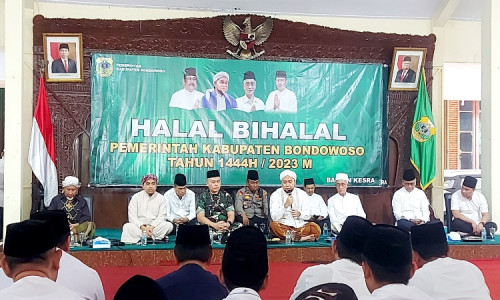 Hadir di Acara Halal Bihalal Pemkab Bondowoso, Begini Nasehat Pengasuh Ponpes Salafiyah Syafi'iyah Sukorejo Situbondo