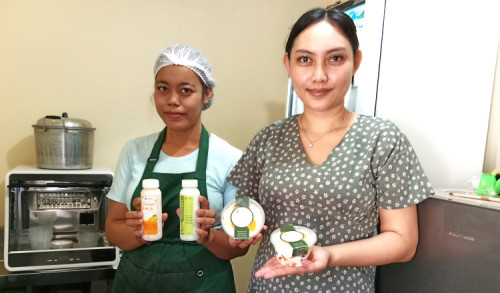 Produk UMKM Salad Buah Binaan BRI Denpasar Tembus Jaringan Supermarket