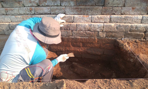 Kabar Terkini, Arkeolog Temukan  Pondasi Candi Pandegong
