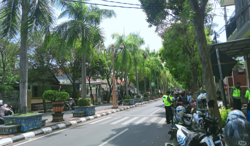 Operasi Lalu Lintas di Jalan Veteran Tuban, Puluhan Pelajar Ditilang 