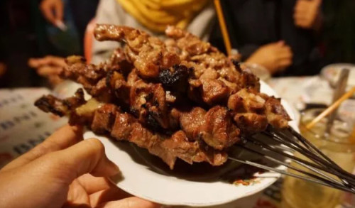 Menu Makanan yang Tak Boleh Dilewatkan Saat Idul Adha