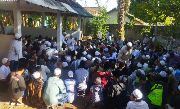 Ulama Situbondo, Lora Malung, Tutup Usia