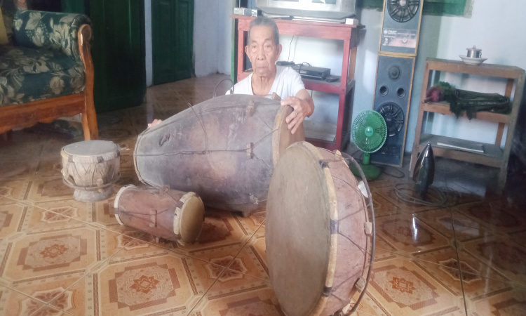 Merawat Kesenian Tradisional Kentrung yang Nyaris Punah di Jombang