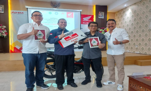 MPM Honda Jatim Resmikan TUK SMKN 12 Malang, Pertama di Kota Malang 