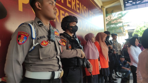 Dua Perempuan Pelaku Investasi Bodong di Mojokerto Ditangkap, Rugikan Member Rp 3,7 Miliar 
