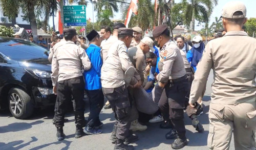 Demo PMII Tuban Ricuh, Mahasiswi Diduga Jadi Korban Pelecehan