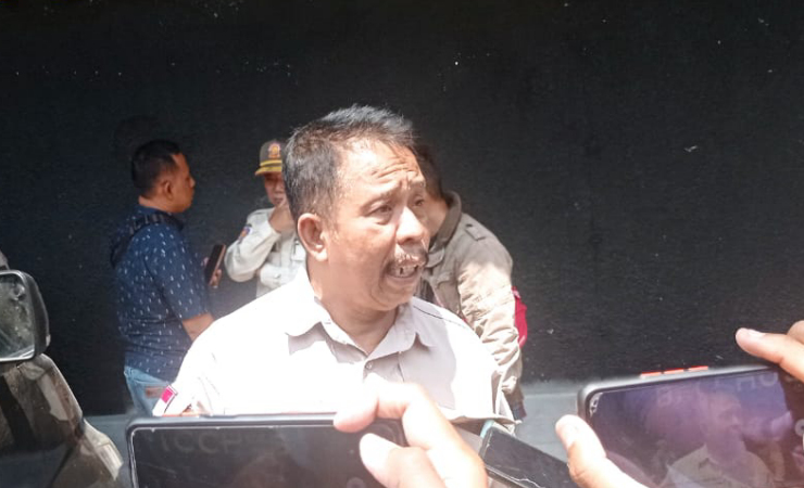 Ijin Tak Lengkap, Satpol PP Kota Kediri Larang Bacchus Cafe Beroperasi
