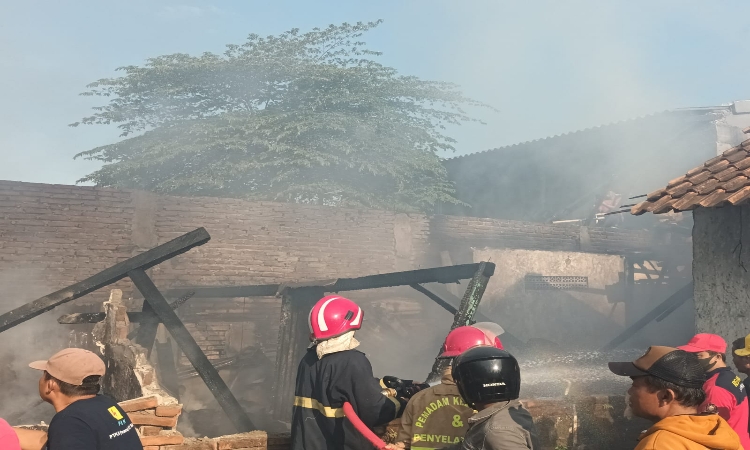Rumah Warga di Cilacap Ludes Terbakar, Kerugian Capai Rp 60 juta