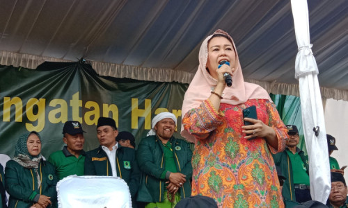 Jelang Pilpres, Yenny Wahid Hadiri Apel Barikade Gus Dur di Jombang 