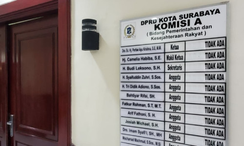 Fraksi Golkar Surabaya Lakukan Penyegaran di DPRD