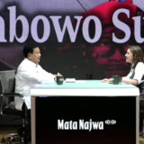 Diterpa Isu dan Rumor Liar, Prabowo Pilih Cuek