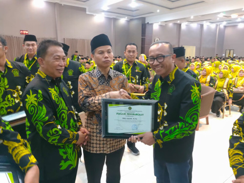 Bangga! Budayawan Asal Sumenep Raih Anugerah Pokjawas Madrasah Nasional Awards 2023