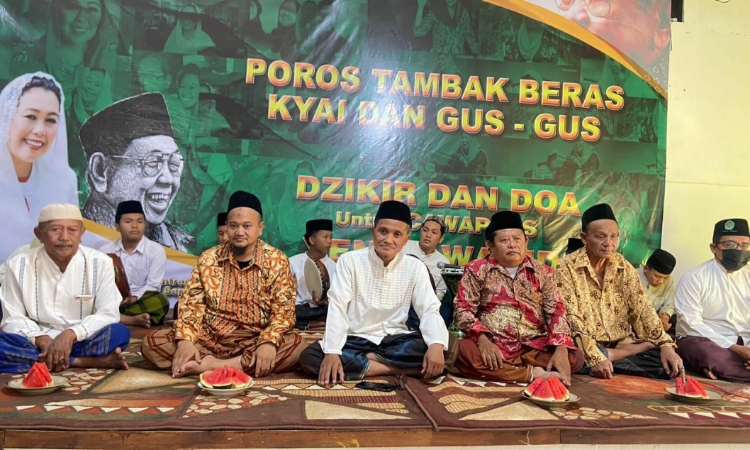 Kiai dan Gus Keluarga Besar Tambak Beras Doakan Yenny Wahid Cawapres 2024