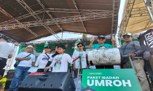 Ribuan Masyarakat Ikuti Jalan Sehat Bersama PKB di Jogoroto Jombang