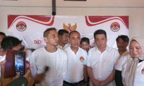 Kubu Prabowo Kerahkan 'Pasukan Udara' untuk Taklukkan Gen Z