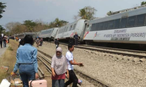 Penumpang KA Argo Semeru Ceritakan Kronologi Kecelakaan di Kulon Progo