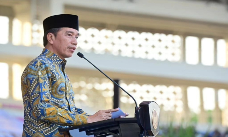 Pencopotan Baliho Ganjar-Mahfud di Bali, Jokowi Buka Suara