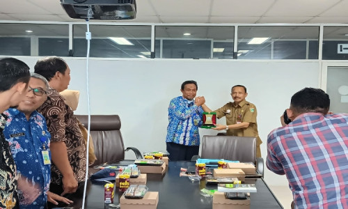 Anggota DPRD Gandeng Bakesbangpol Situbondo Kaji Banding ke Kabupaten Malang