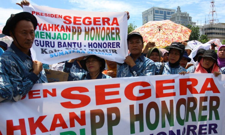 Pengakuan Mengejutkan PB PGRI Terkait Kondisi Honorer di Indonesia 
