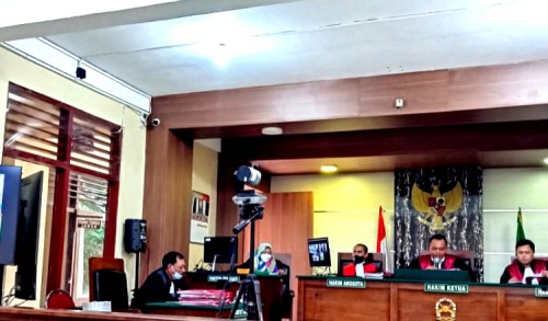 Jaksa Belum Siap, Sidang Tuntutan Satu Anggota Polres Lamongan Ditunda Lagi