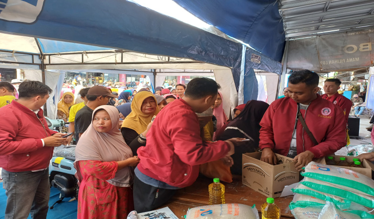 Pasar Murah di Situbondo, Paket Beras dan Minyak Hanya Dijual Rp 55 Ribu