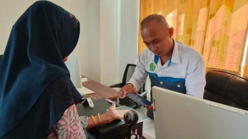 Ratusan CJH di Majene Mulai Rekam Biometrik